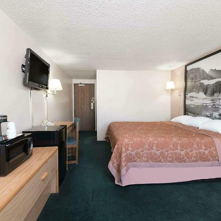 ホテル Super 8 By Wyndham グレンダイブ エクステリア 写真